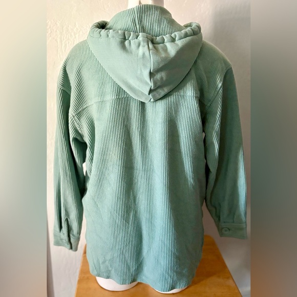 American Eagle Green Hooded Corduroy Button Down Jacket size Small - Picture 2 of 5